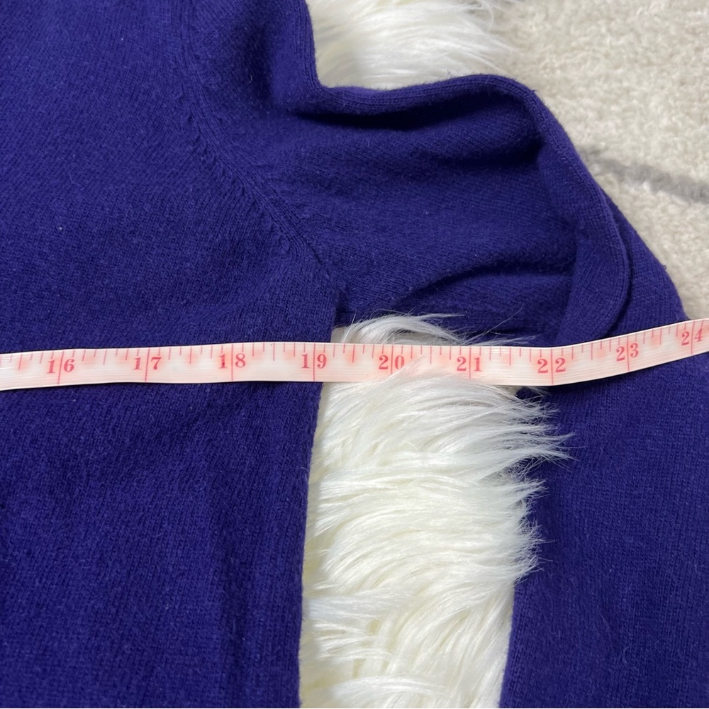 Lightweight Blue V Neck Sweater M - Picture 9 of 11